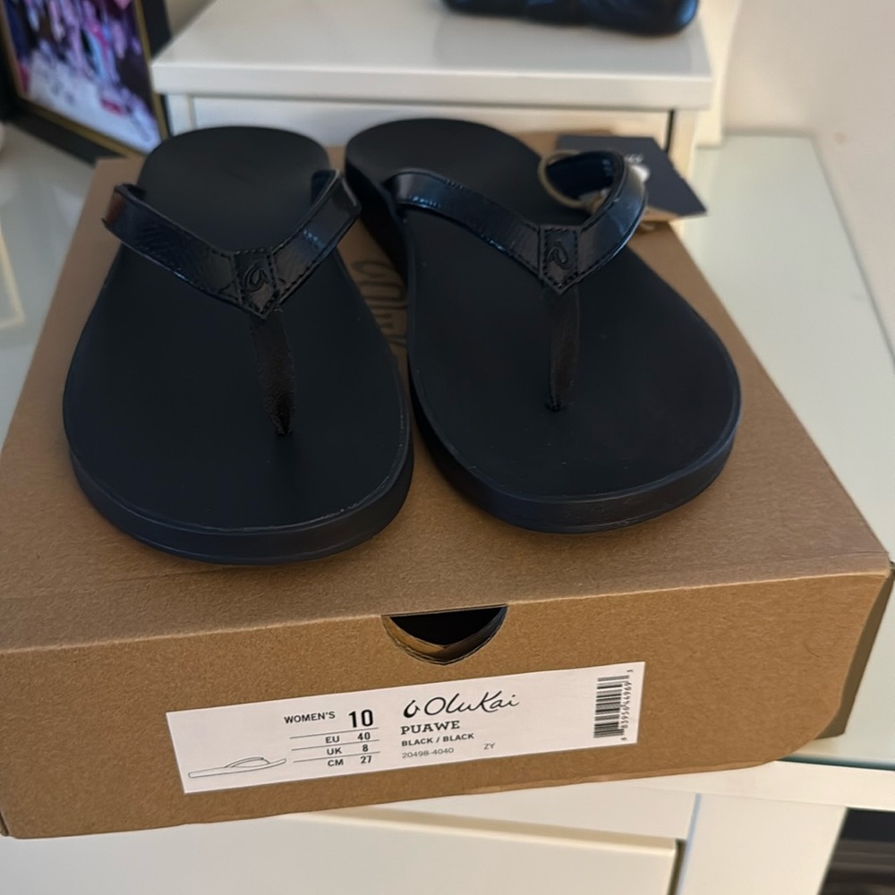 🔥OluKai Puawe Slides🔥